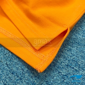 細節-POLO-衫腳下擺開叉