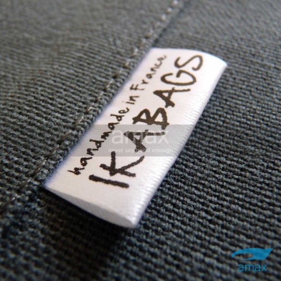 Custom-Printed-white-Satin-Clothing-Labels